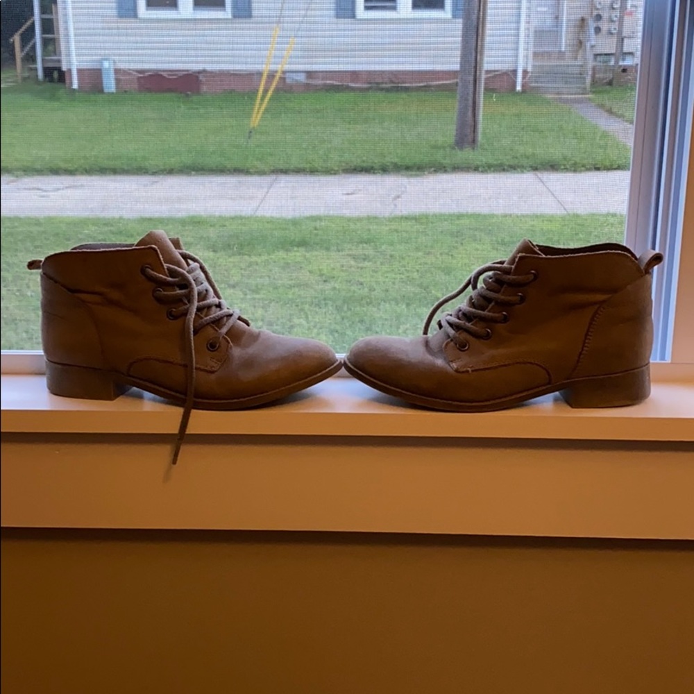 Steve Madden booties